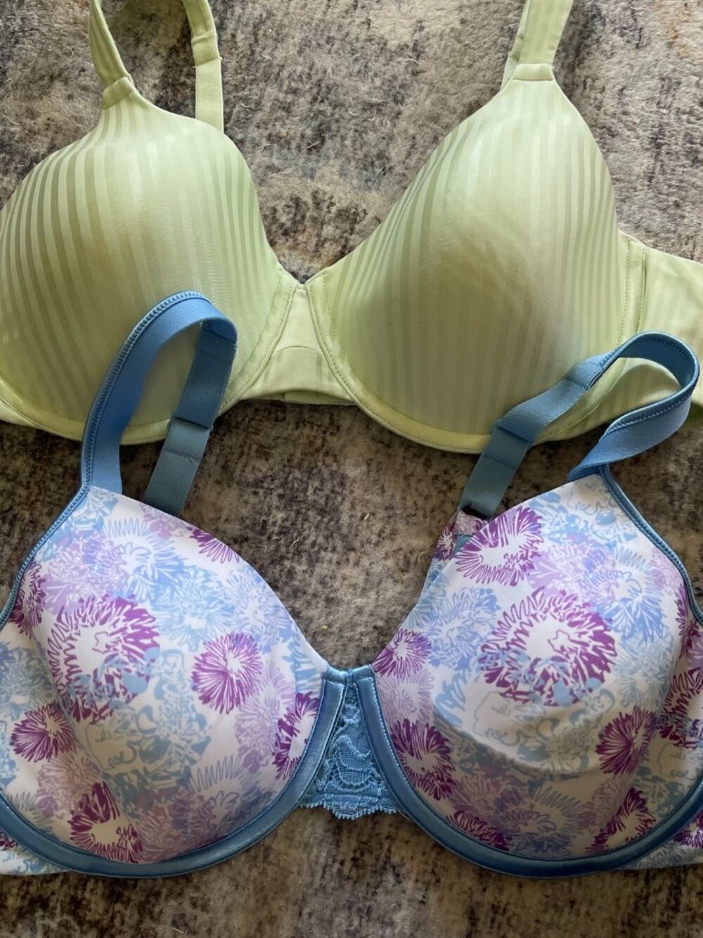Lot of 2 Playtex 40C Lightly Padded Support Underwire Bra Green Strip Floral